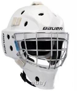 Bauer 930 Certified Straight Bar Goalie Mask Size S-M 6 5/8- 7 1/8 53-57 cm NEW