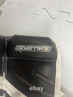 Brian's Gnetik X5 Goalie Leg Pads Size 27+1 White