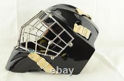 CCM Axis Pro Goalie Mask Senior Size Medium Black (0223-2454)
