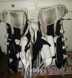 Reebok L7 Sr Goalie Leg Pads Size 33 +1, With Knee Attachment, Nice Condition