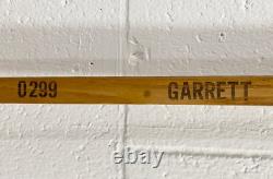 Bâton de hockey utilisé en jeu par John Garrett des Hartford Whalers de Northland 22911