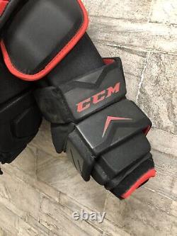 Nouveau protecteur de poitrine et de bras de gardien de but de hockey sur glace pour jeunes CCM Extreme Flex Shield S-M.